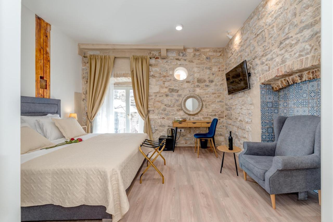 Princ Heritage Rooms Split Exterior foto
